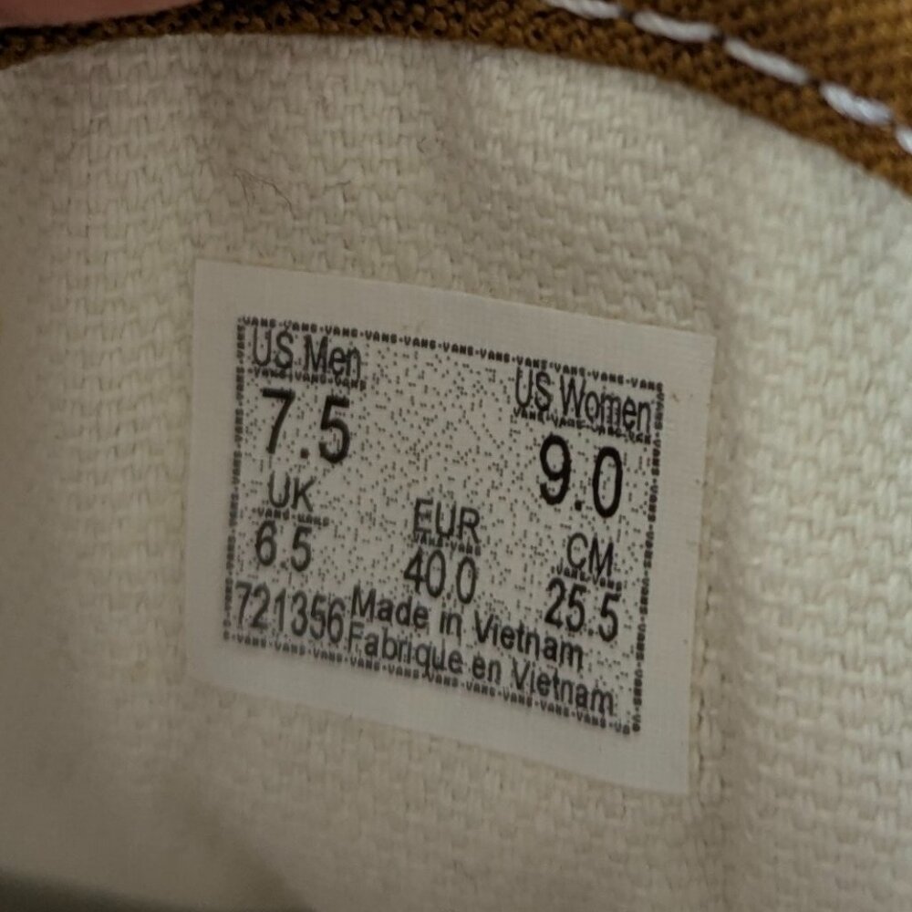 Suede Vans - Picture 11 of 12